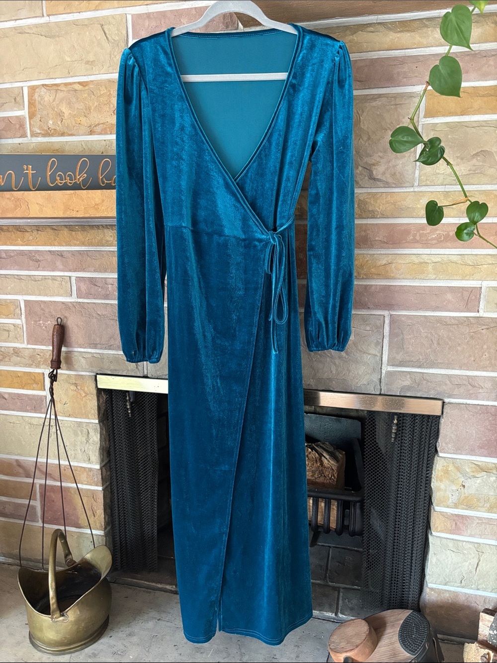 Teal Velvet Wrap Maxi Dress - Elegant Long Sleeve Women’s Dress size S. Like new